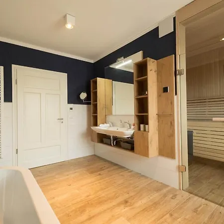 Grosszuegige Mit Sauna Und Balkon Vp * Goehren (Ruegen)