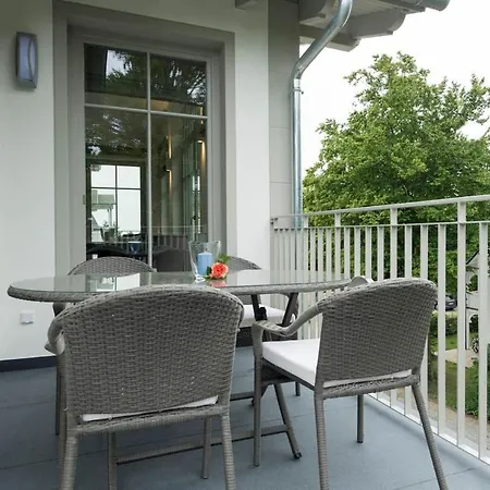 Grosszuegige Mit Sauna Und Balkon Vp Goehren (Ruegen)