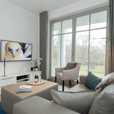 Grosszuegige Mit Sauna Und Balkon Vp Vila Goehren (Ruegen)