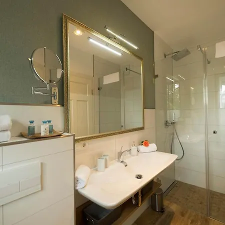 Grosszuegige Mit Sauna Und Balkon Vp *