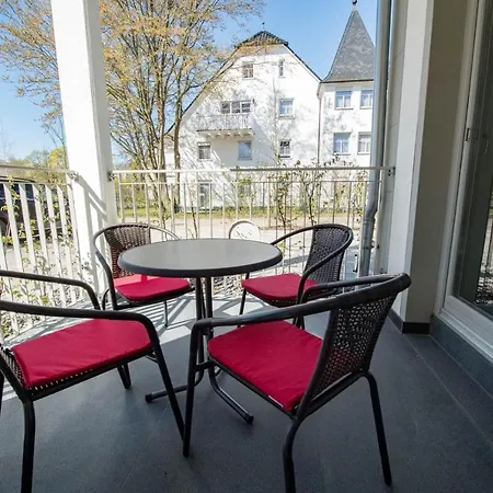 Grosszuegige Mit Sauna Und Balkon Vp Villa