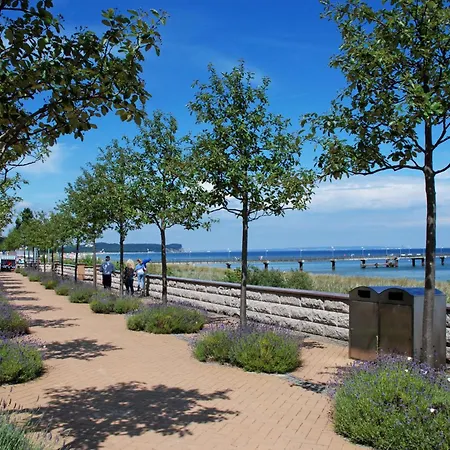 Vila Grosszuegige Mit Sauna Und Balkon Vp *