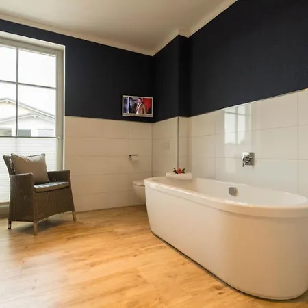 Vila Grosszuegige Mit Sauna Und Balkon Vp *